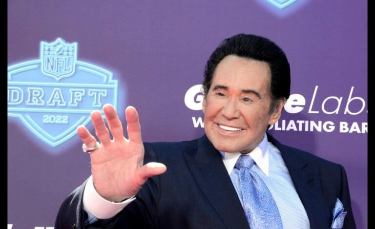 What is Wayne Newton's Net Worth His Earning Sources in 2024