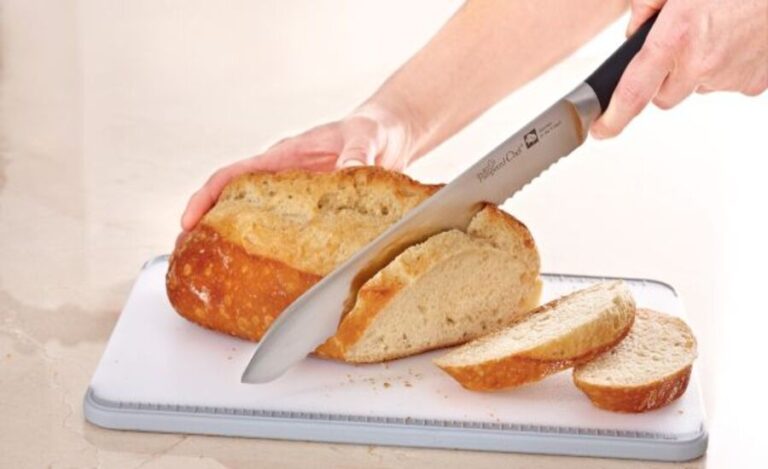 How Bread Knives Improve Food Prep for Home Chefs