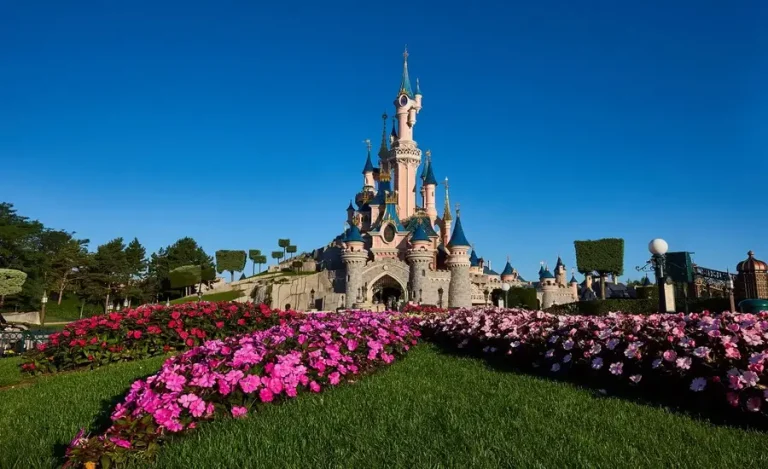 The 10 Best Attractions at Disneyland Paris